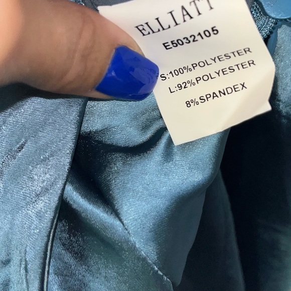 ELLIATT Cassini One Shoulder Dress Blue Size Medium NWOT Revolve VICI Anthro - Picture 17 of 17